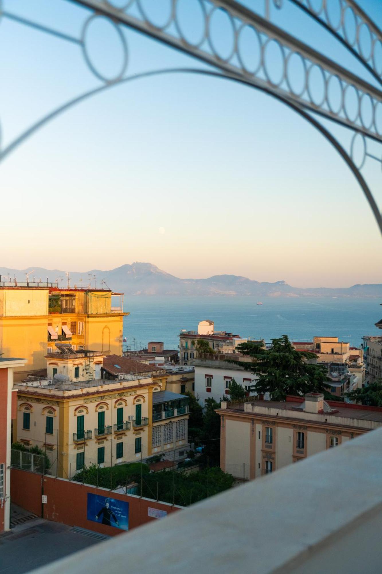 A Casa Di Grumy Naples Exterior photo